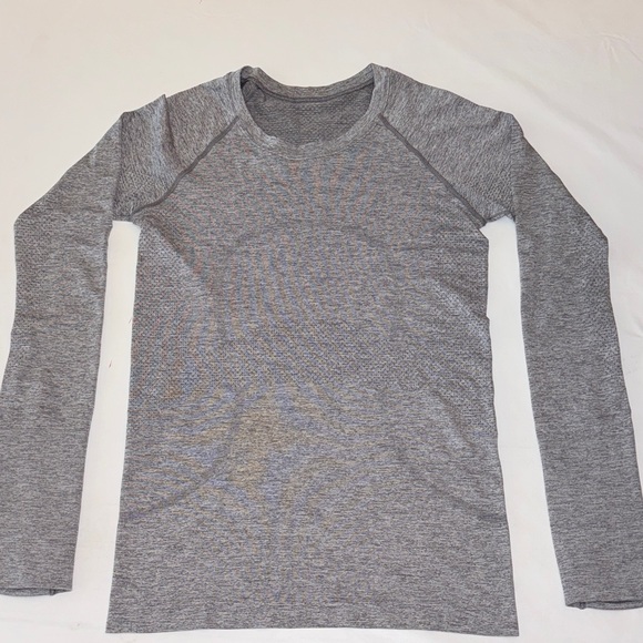 Lululemon Swiftly Tech Long Sleeve 2.0, Size 6 - Picture 1 of 6